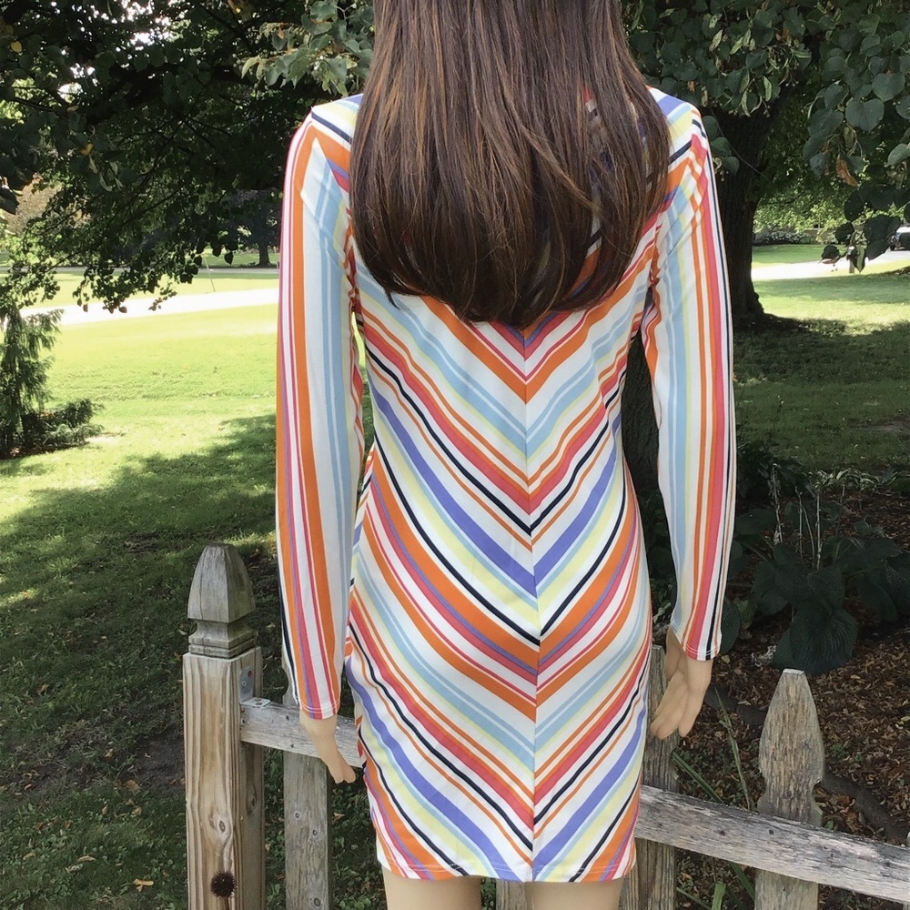 RETRO CHEVRON PATERN KNOTTED CHEST STRETCH DRESS - Picture 5 of 8